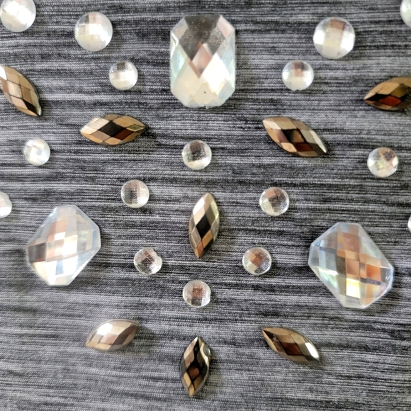 PLUS SIZE -BLOUSE - Picture 3 of 9